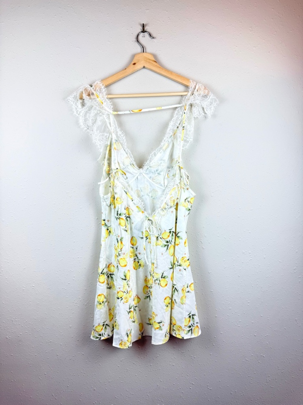 For Love End Lemons Audrey Lemons Print Lace Trim Mini Dress Sz Medium NWT - Picture 12 of 15